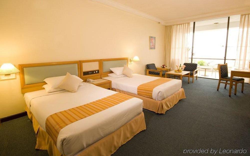 M Social Resort Penang Tanjung Bungah  Buitenkant foto