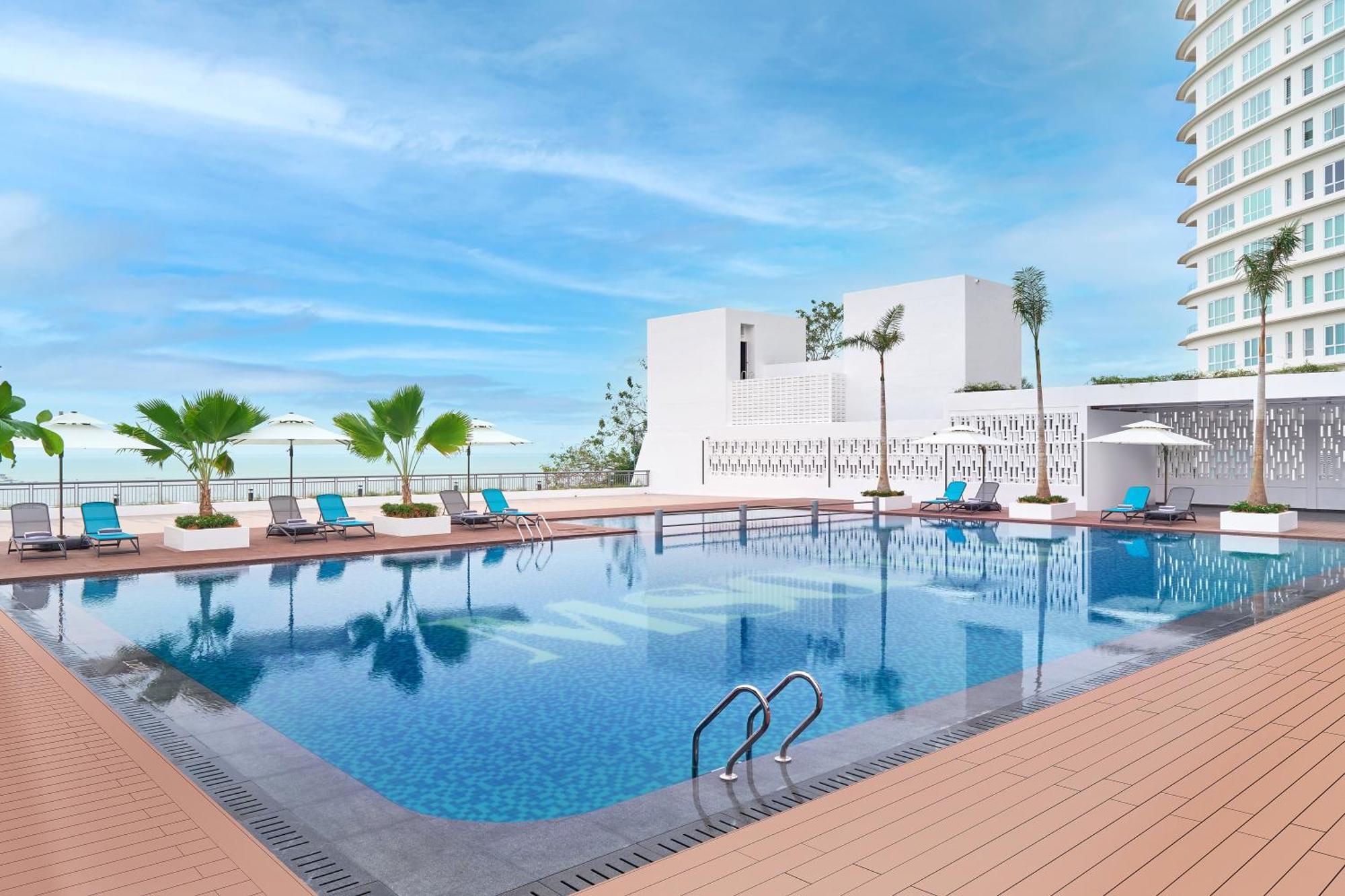 M Social Resort Penang Tanjung Bungah  Buitenkant foto