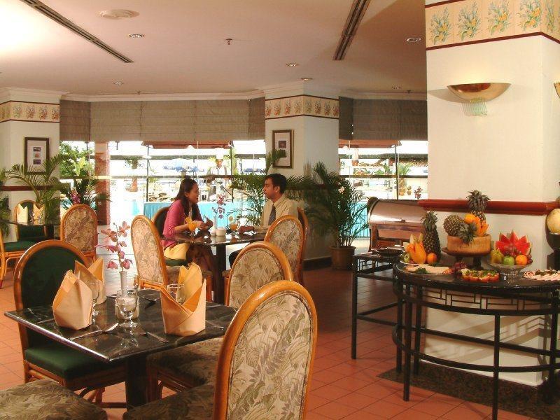M Social Resort Penang Tanjung Bungah  Buitenkant foto